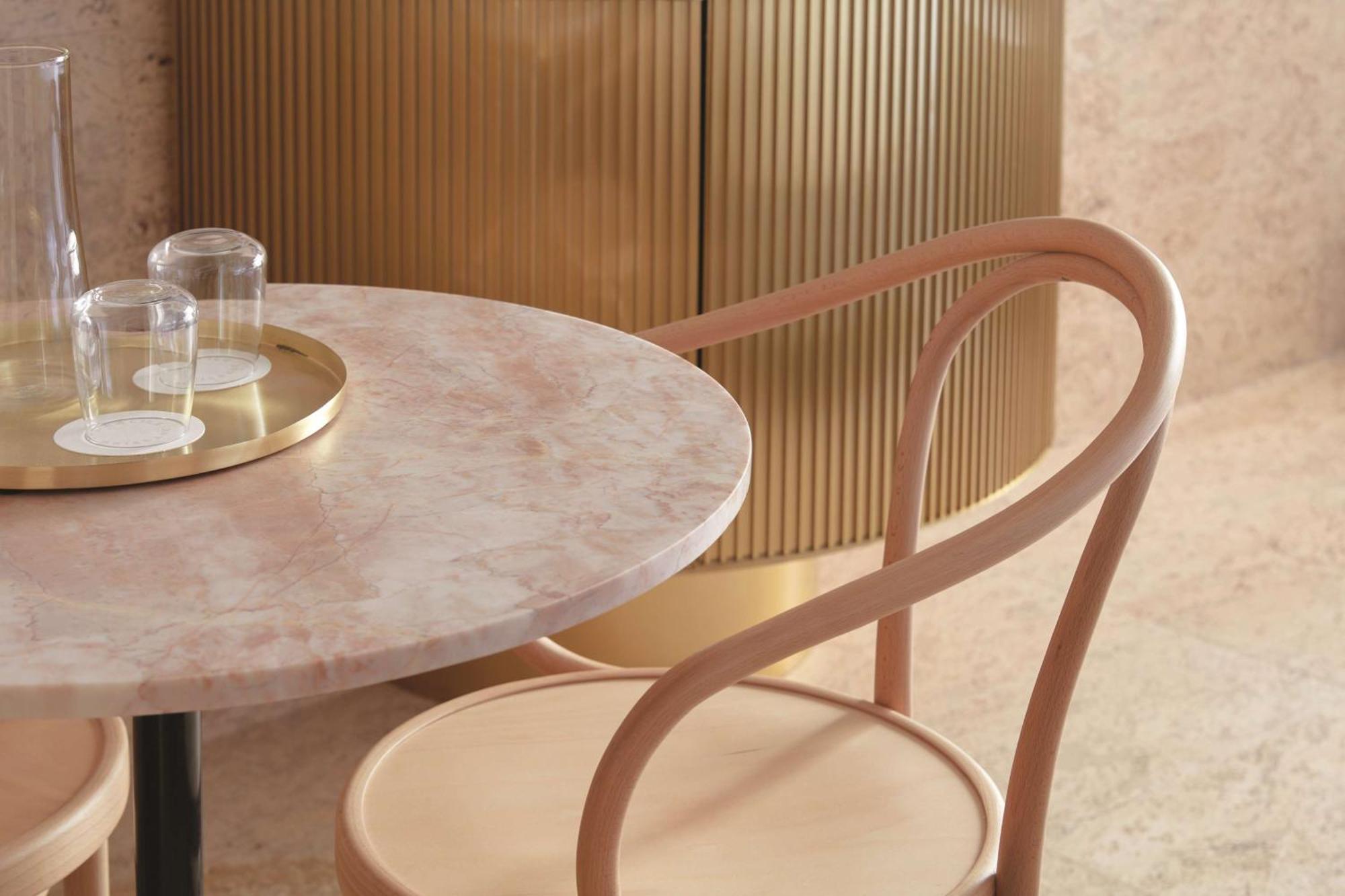The Calile Hotel Brisbane Exterior photo A Thonet chair